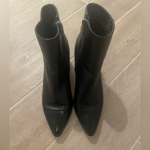 Madden Girl Dafni Bootie